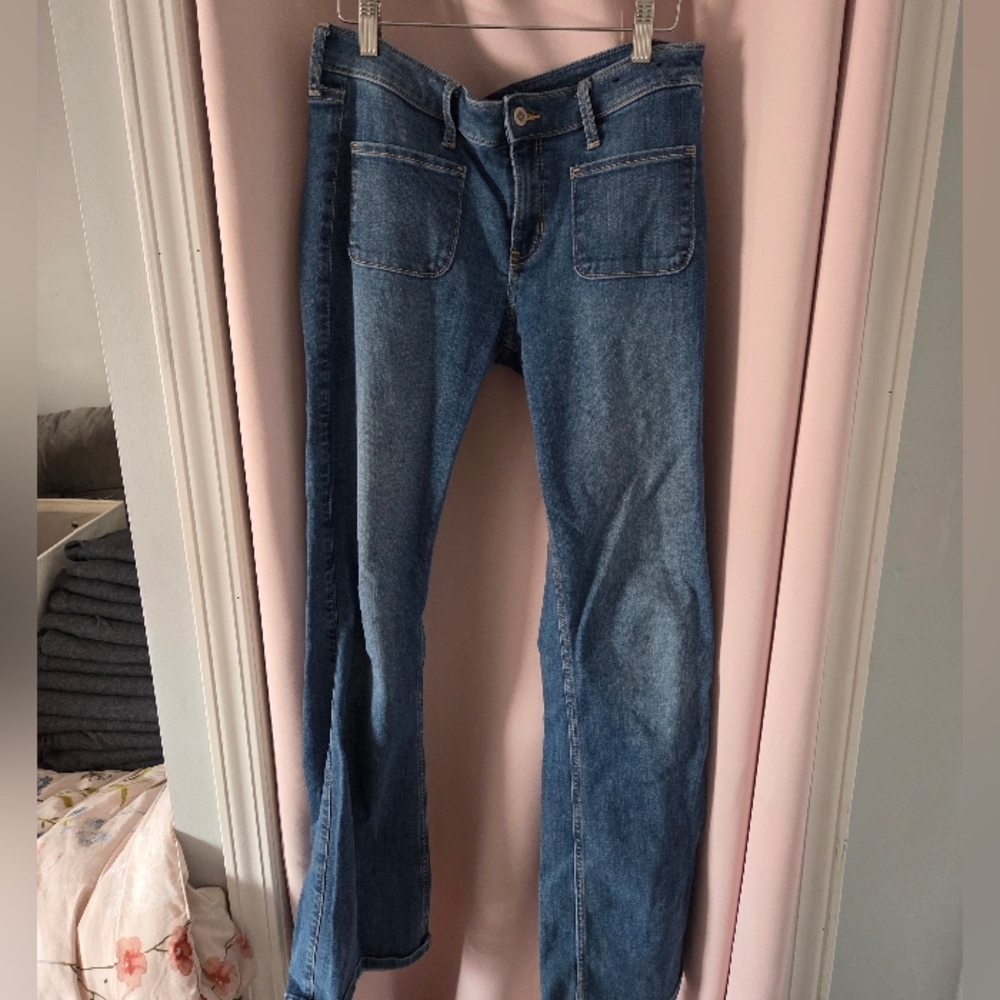 Hollister Low Rise Boot Cut Jeans - w29  l34 - 9L